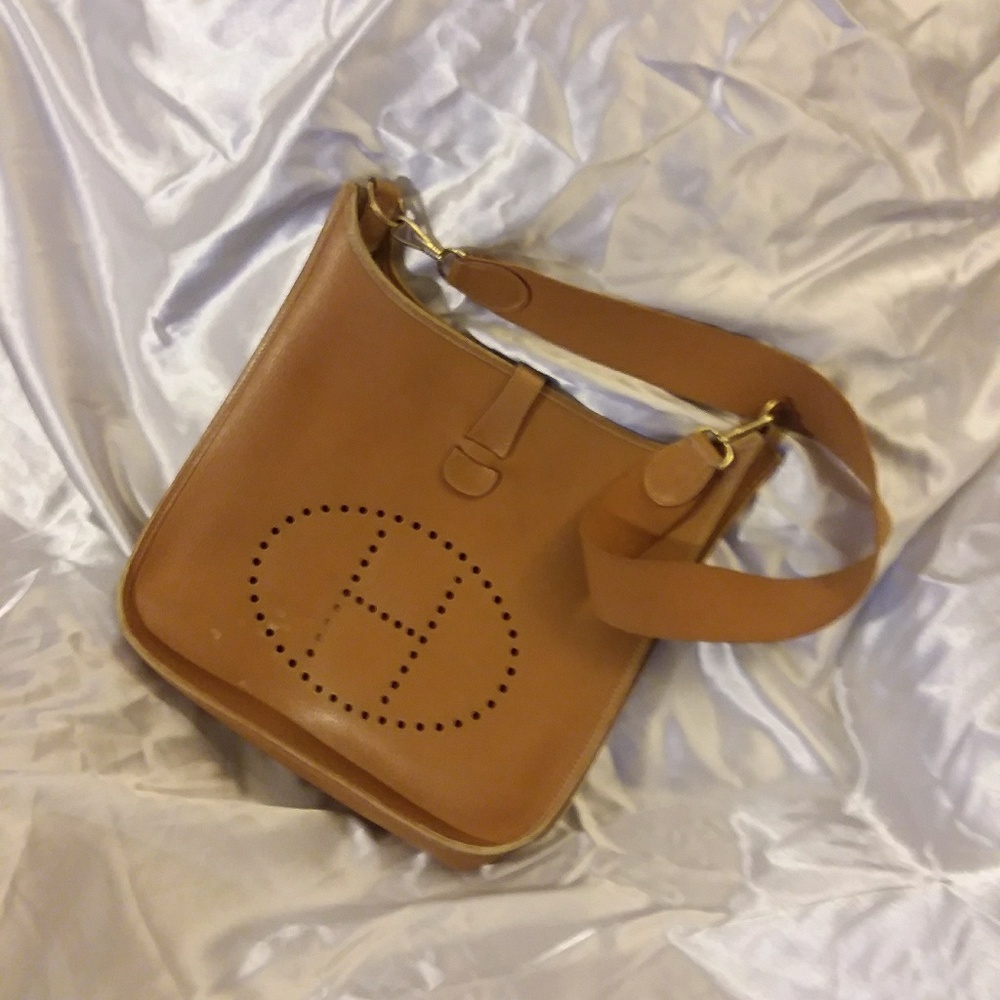 HERMES Brown Clemence Leather Evelyne l PM